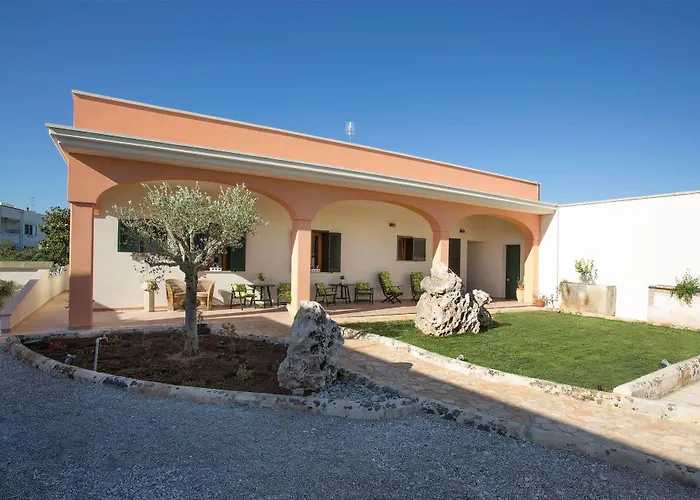 Casina Dei Nonni Bed & Breakfast Carpignano Salentino